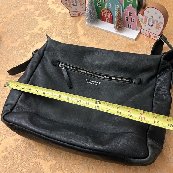 BURBERRY AUTHENTIC BLACK LABEL CALFSKIN LEATHER CROSSBODY BAG UNSEX - Picture 9 of 10